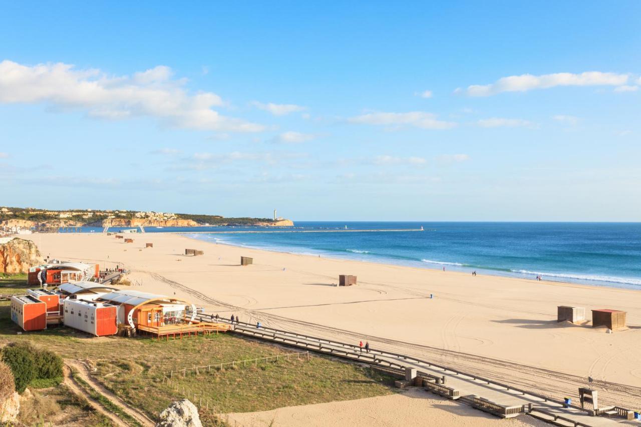 Litoralmar Beachfront Apartment Portimao Exterior photo
