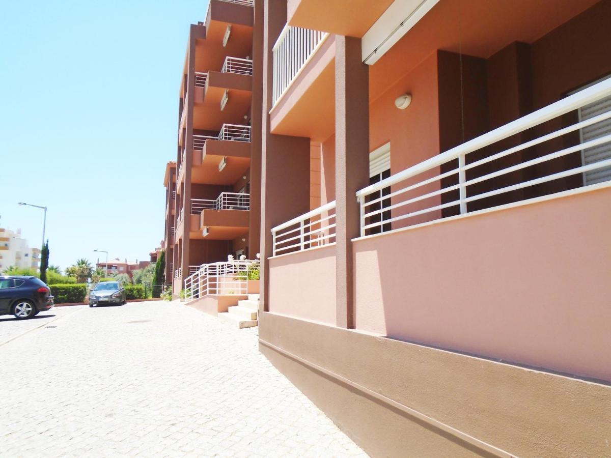 Litoralmar Beachfront Apartment Portimao Exterior photo